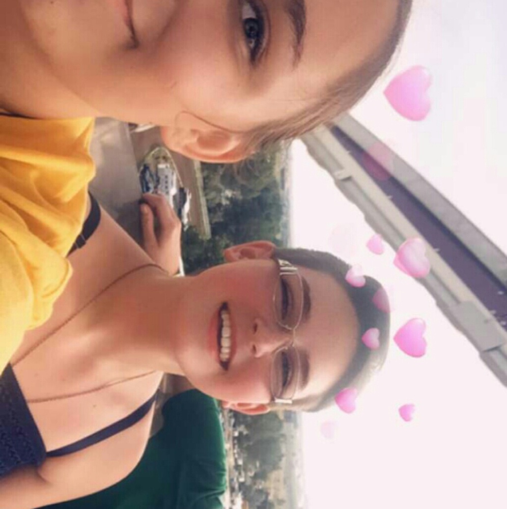 Meet your Posher, Ashley